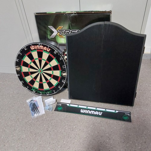 Winmau dartboard set - winmau,